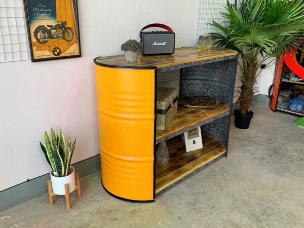 Gelbes Ölfass-Möbel Sideboard Ben von Tonnen Tumult